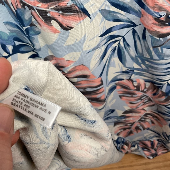 Tommy Bahama Silk Hawaiian Camp Shirt – XXL Tropical Monstera - Picture 7 of 13
